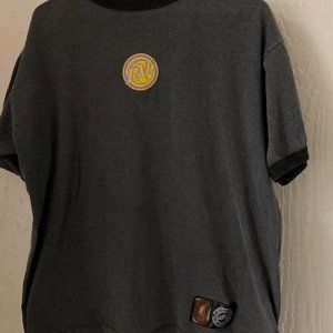 Los Angeles Lakers gray Size L embossed 100% cotton